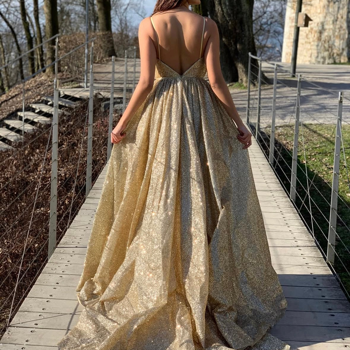 Dolga bleščeča obleka Fairy