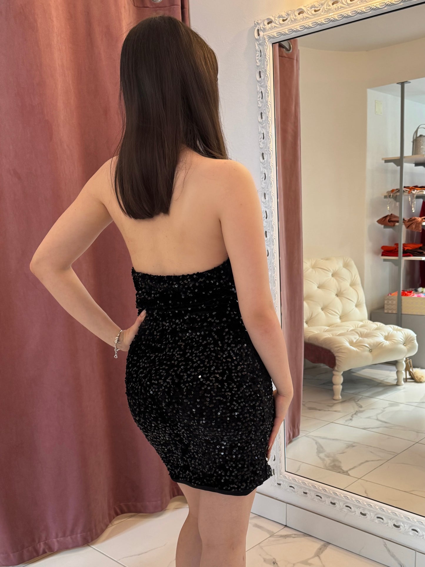 Bleščeča obleka Nadia