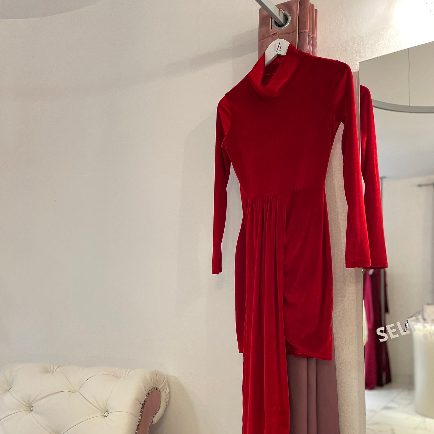 Velvet obleka Satina