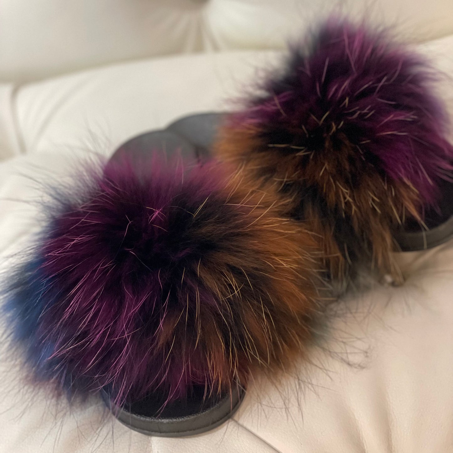 Krzneni Fluffyji Colorful (rakunje krzno)