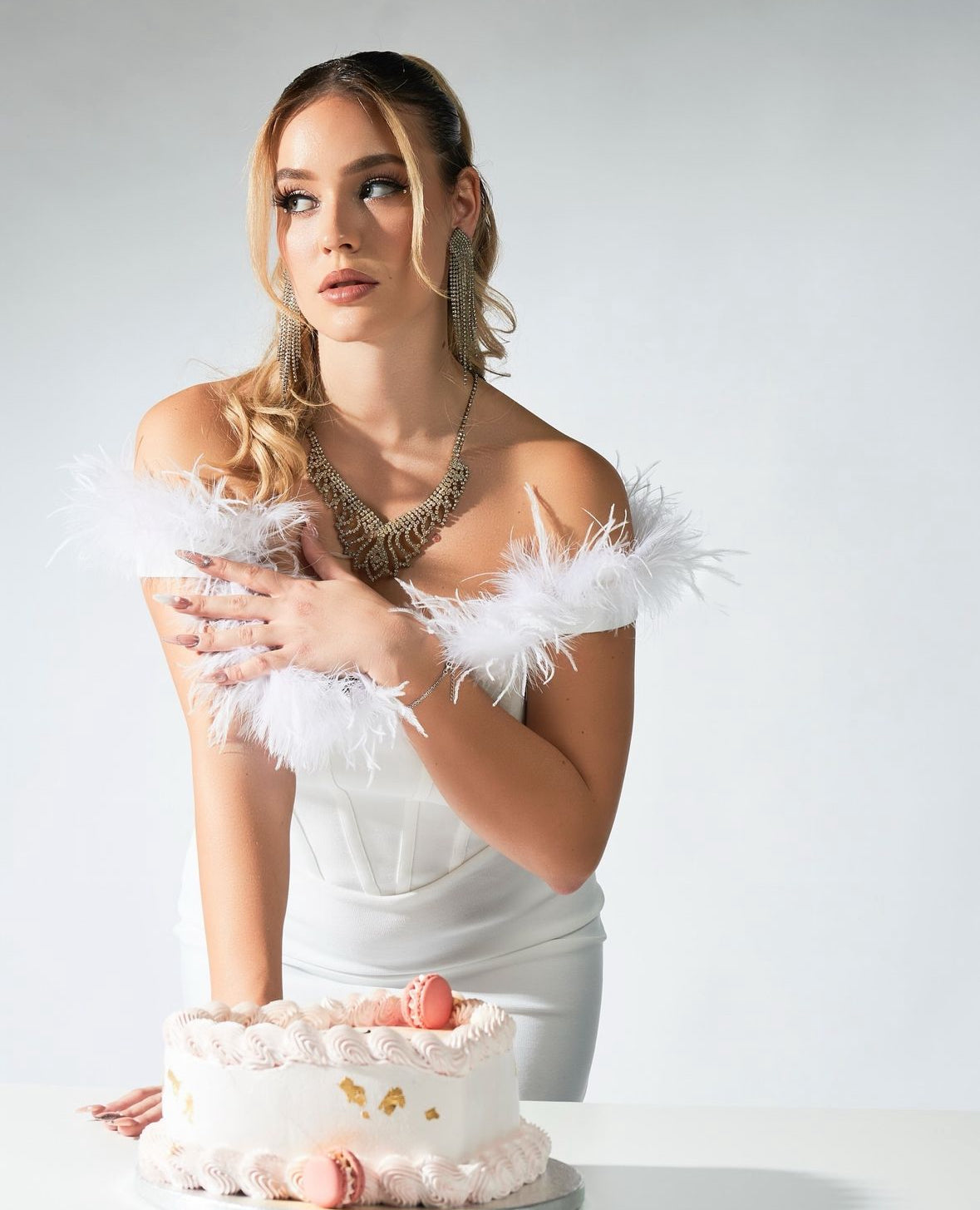 Bandage obleka s perjem Nelly