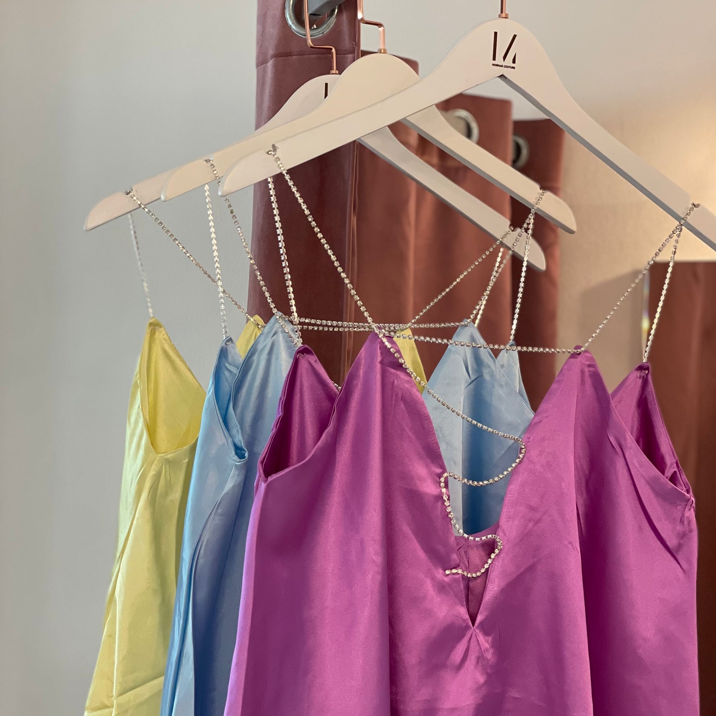 Silky obleka Diamante